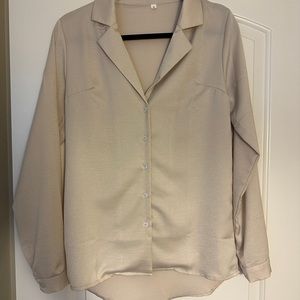 BRAND NEW Button Front Long Sleeve Blouse